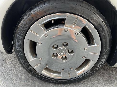 Used 2002 Lexus SC 430 Convertible image 17