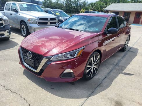 Used 2021 Nissan Altima 2.5 SR w/ SR Premium Package FWD image 53