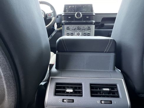 Used 2025 INEOS Grenadier Fieldmaster Edition image 24