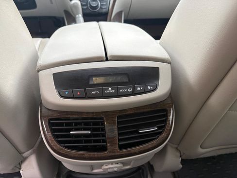 Used 2022 Acura MDX SH-AWD w/ Advance Package image 16