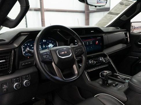 Used 2022 GMC Sierra 1500 AT4X image 3