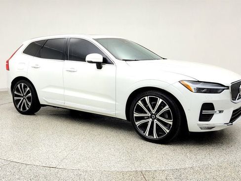 Used 2023 Volvo XC60 B6 Ultimate w/ Climate Package AWD/4WD image 3