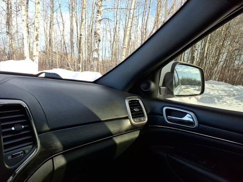 Used 2018 Jeep Grand Cherokee High Altitude image 20