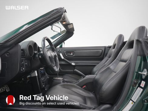 Used 2003 Toyota MR2 RWD image 15