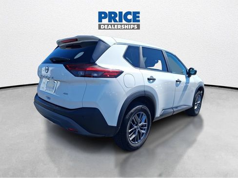 Used 2023 Nissan Rogue S AWD/4WD image 6