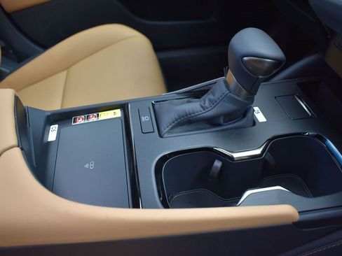 New 2025 Lexus ES 350 w/ Premium Package image 27