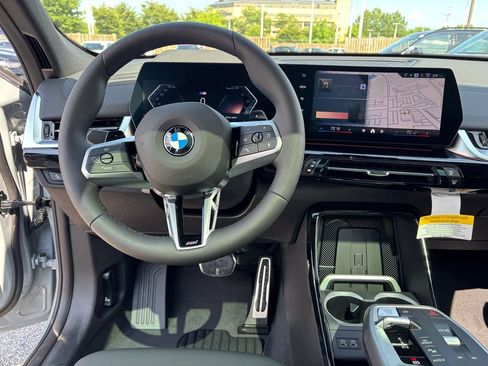 New 2026 BMW X2 xDrive28i w/ Technology Package AWD/4WD image 17