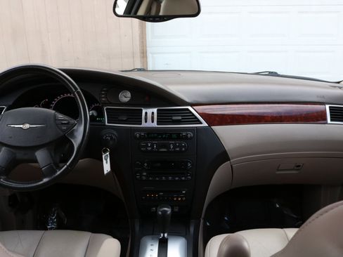 Used 2004 Chrysler Pacifica AWD image 41