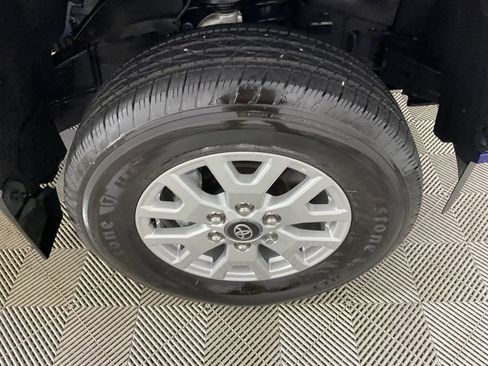 Certified 2024 Toyota Tacoma SR5 image 11