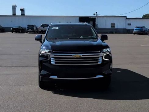 Used 2024 Chevrolet Tahoe High Country w/ Advanced Technology Package image 3