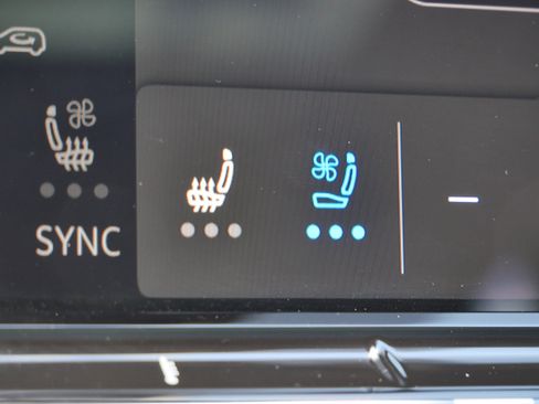 Used 2024 Volkswagen Atlas SEL Premium R-Line AWD/4WD image 30