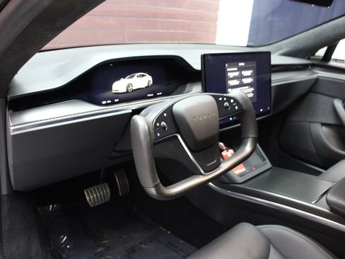 Used 2022 Tesla Model S Plaid AWD/4WD image 46