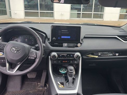 Used 2024 Toyota RAV4 XLE w/ Convenience Package AWD/4WD image 3