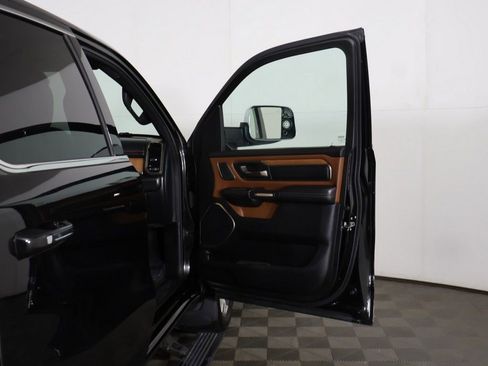 Used 2022 RAM 1500 Limited AWD/4WD image 25