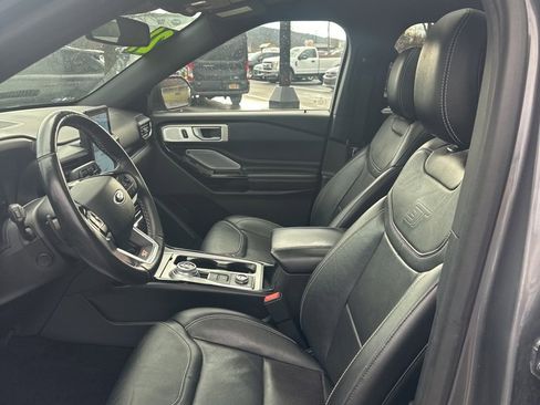 Used 2021 Ford Explorer ST w/ Equipment Group 401A image 14