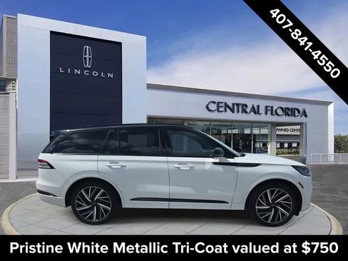 New 2025 Lincoln Aviator Black Label w/ Black Label Special Edition AWD/4WD image 2