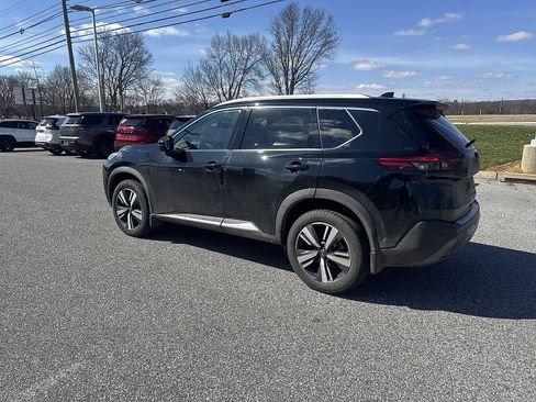Certified 2023 Nissan Rogue SL w/ SL Premium Package image 5