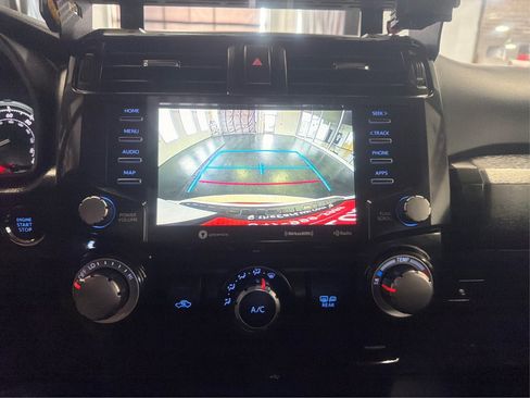 Used 2020 Toyota 4Runner Venture w/ Moonroof Package AWD/4WD image 28