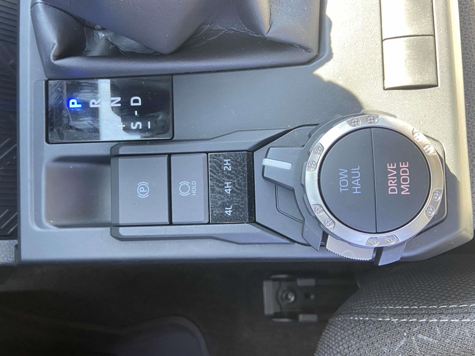 Used 2026 Toyota 4Runner SR5 AWD/4WD image 27