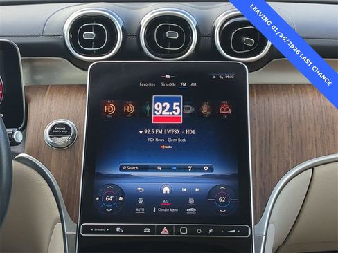 Used 2024 Mercedes-Benz GLC 300 4MATIC image 19