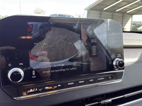 Used 2024 Mitsubishi Outlander SE image 19