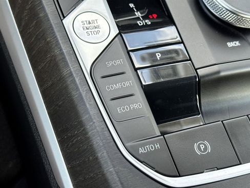 Used 2024 BMW 430i Convertible image 18