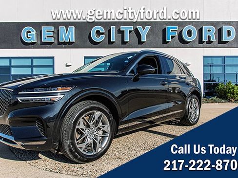 Used 2025 Genesis GV70 2.5T image 1