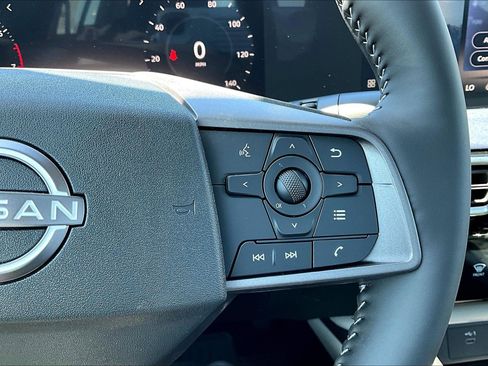 New 2026 Nissan Sentra SL FWD image 23