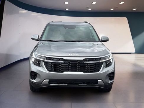 Certified 2024 Kia Seltos EX AWD/4WD image 8