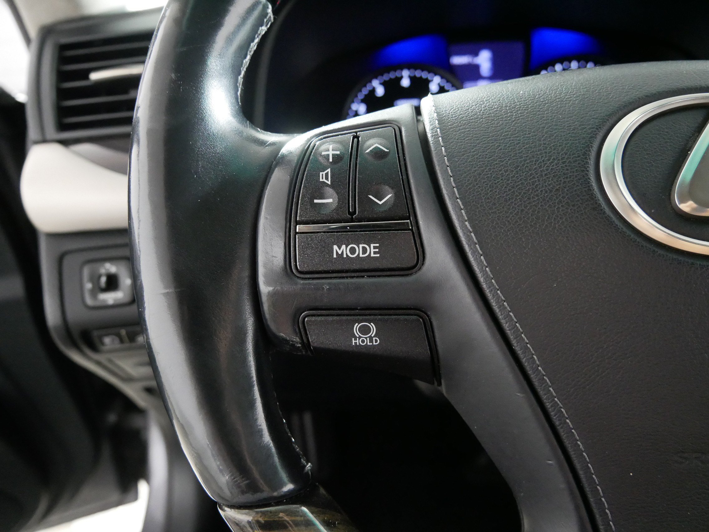 Used 2013 Lexus LS 460 L AWD/4WD image 27