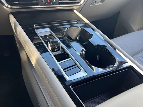 Used 2025 Volkswagen Atlas SEL image 20