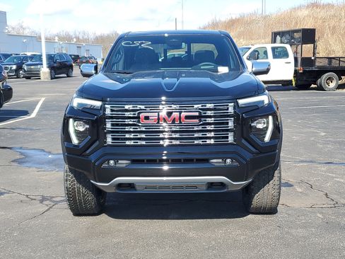 New 2026 GMC Canyon Denali image 2