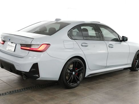 Used 2024 BMW 330i xDrive Sedan w/ M Sport Package AWD/4WD image 5