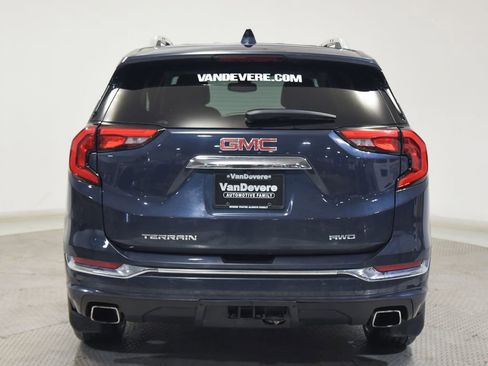 Used 2018 GMC Terrain Denali w/ Advanced Safety Package AWD/4WD image 13