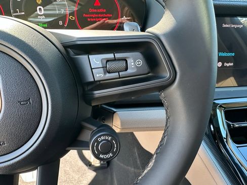 Used 2026 Porsche Panamera 4 E-Hybrid AWD/4WD image 16