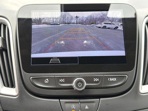 Used 2023 Chevrolet Malibu LT image 15