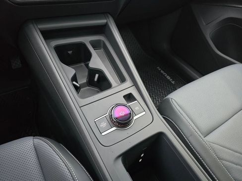 New 2026 Volkswagen Tiguan SE image 28