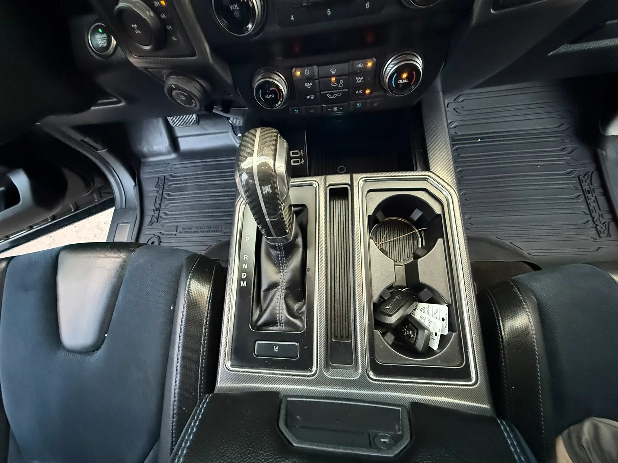Used 2019 Ford F150 Raptor w/ Equipment Group 802A Luxury AWD/4WD image 29