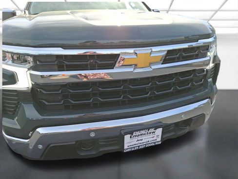 Used 2025 Chevrolet Silverado 1500 LT w/ Safety Package AWD/4WD image 26