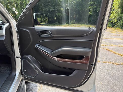 Used 2015 GMC Yukon SLE w/ Convenience Package RWD image 21