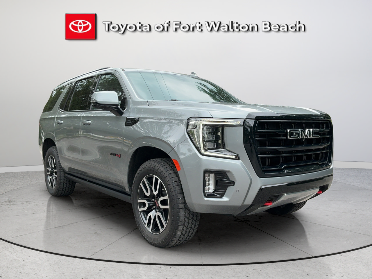 Used 2023 GMC Yukon AT4 w/ AT4 Premium Package AWD/4WD image 1