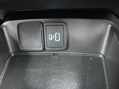 Used 2021 Ford Bronco Outer Banks image 22