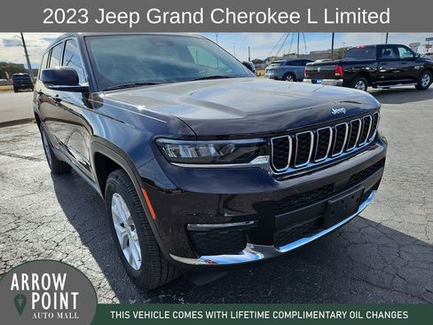 Used 2023 Jeep Grand Cherokee L Limited w/ Trailer Tow Group (B) image 2