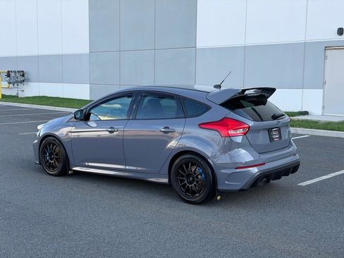 Used 2017 Ford Focus RS image 9