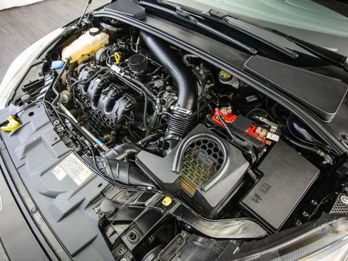 Used 2016 Ford Focus RS image 46