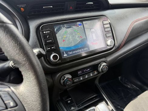 Used 2024 Nissan Kicks SR FWD image 39