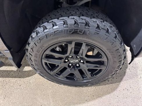 Used 2025 Chevrolet Silverado 1500 RST w/ Z71 Off-Road Package AWD/4WD image 28
