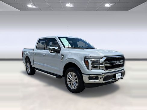 Used 2025 Ford F150 Lariat w/ Equipment Group 501A Mid AWD/4WD image 7