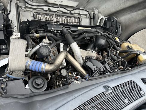 Used 2018 Ford F650 2WD Crew Cab Super Duty image 20