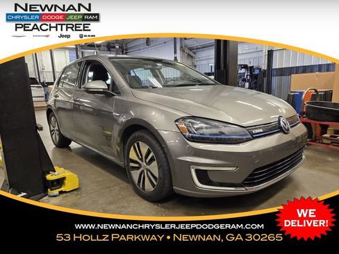 Used 2015 Volkswagen e-Golf SEL Premium FWD image 1